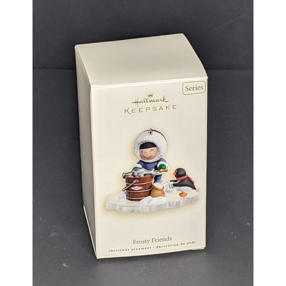 Hallmark FROSTY FRIENDS 2007 Keepsake Ornament Eskimo & Penguin Making Ice Cream - Picture 8 of 8